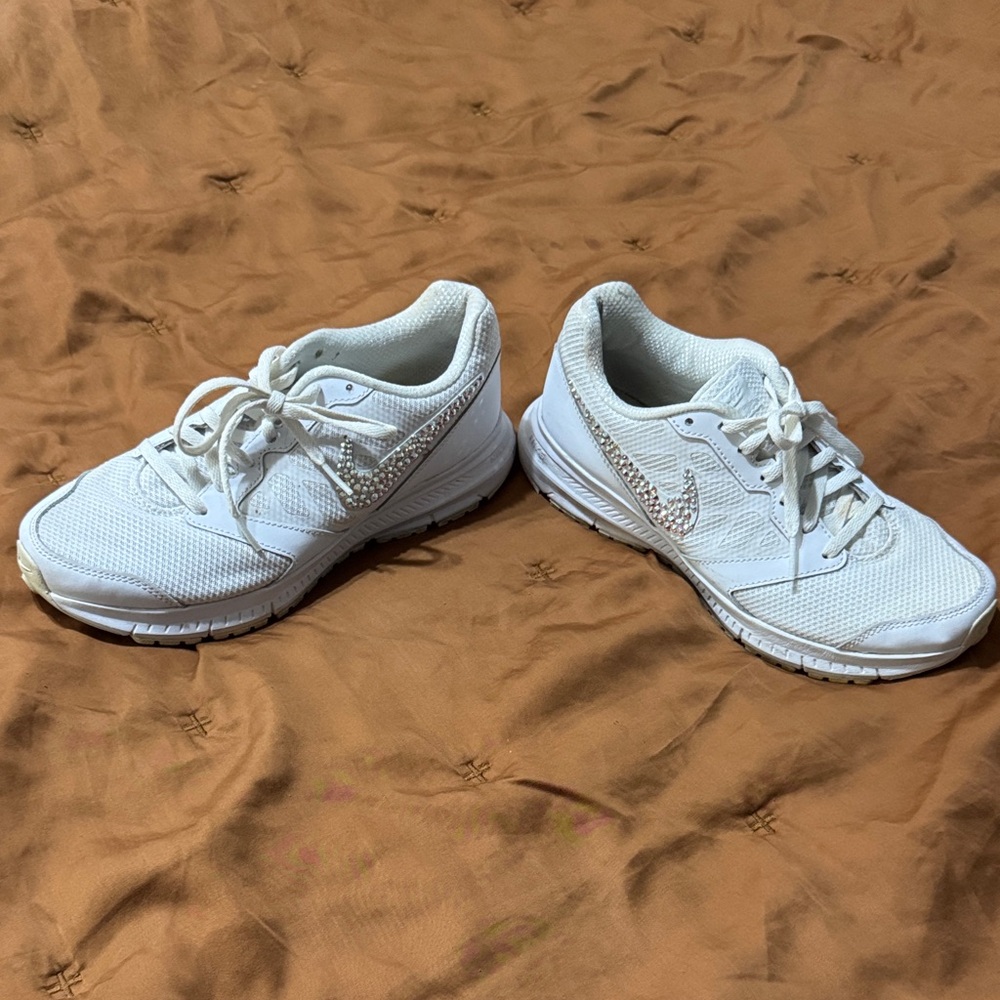 Nike Women's White Athletic Shoes bedazzled